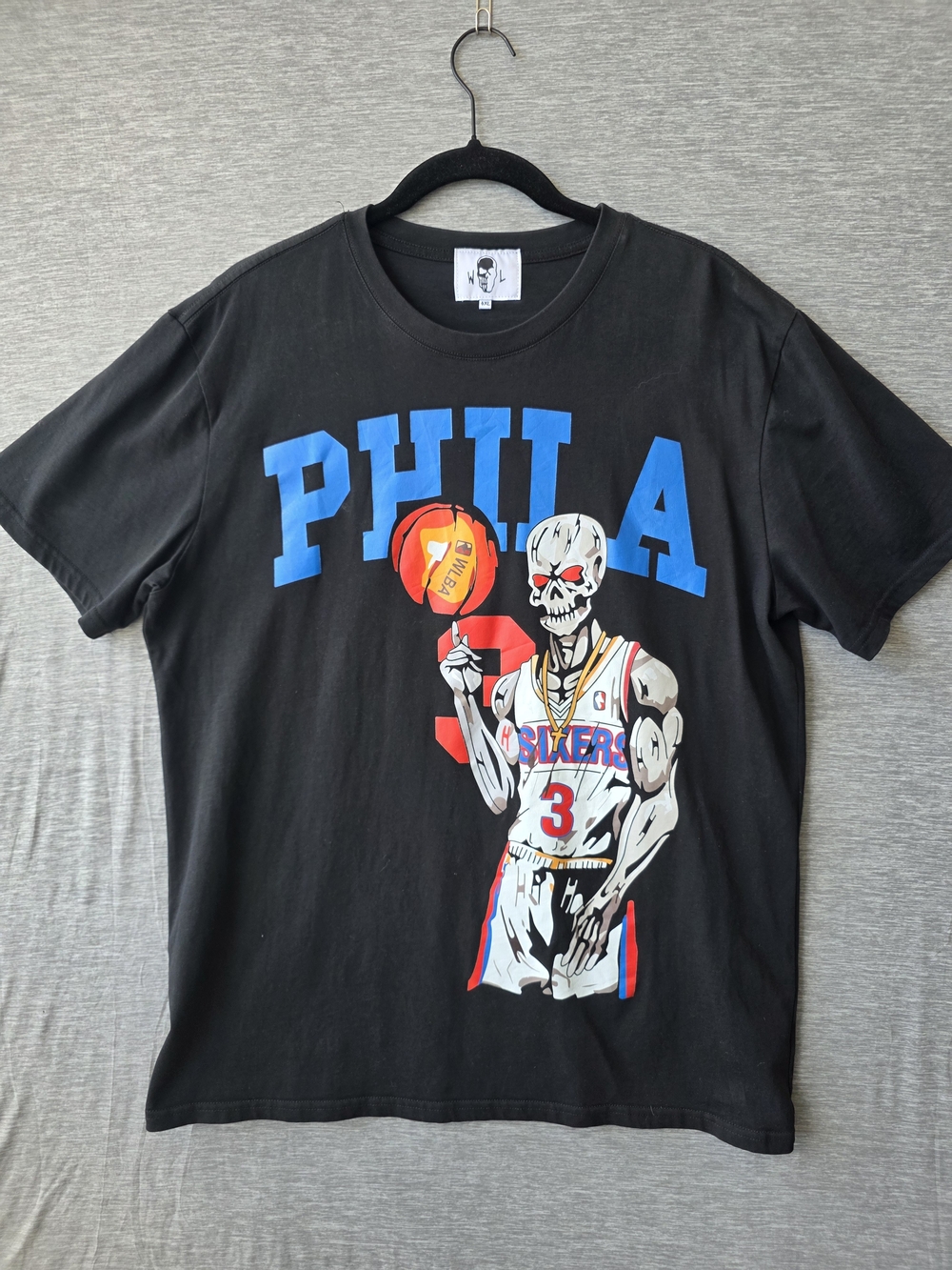 Warren Lotas Philadelphia 76ers Allen Iverson Skeleton Tee Black 4XL PHILA